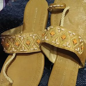 Montego Bay Club Tan Sandals Sz 8
